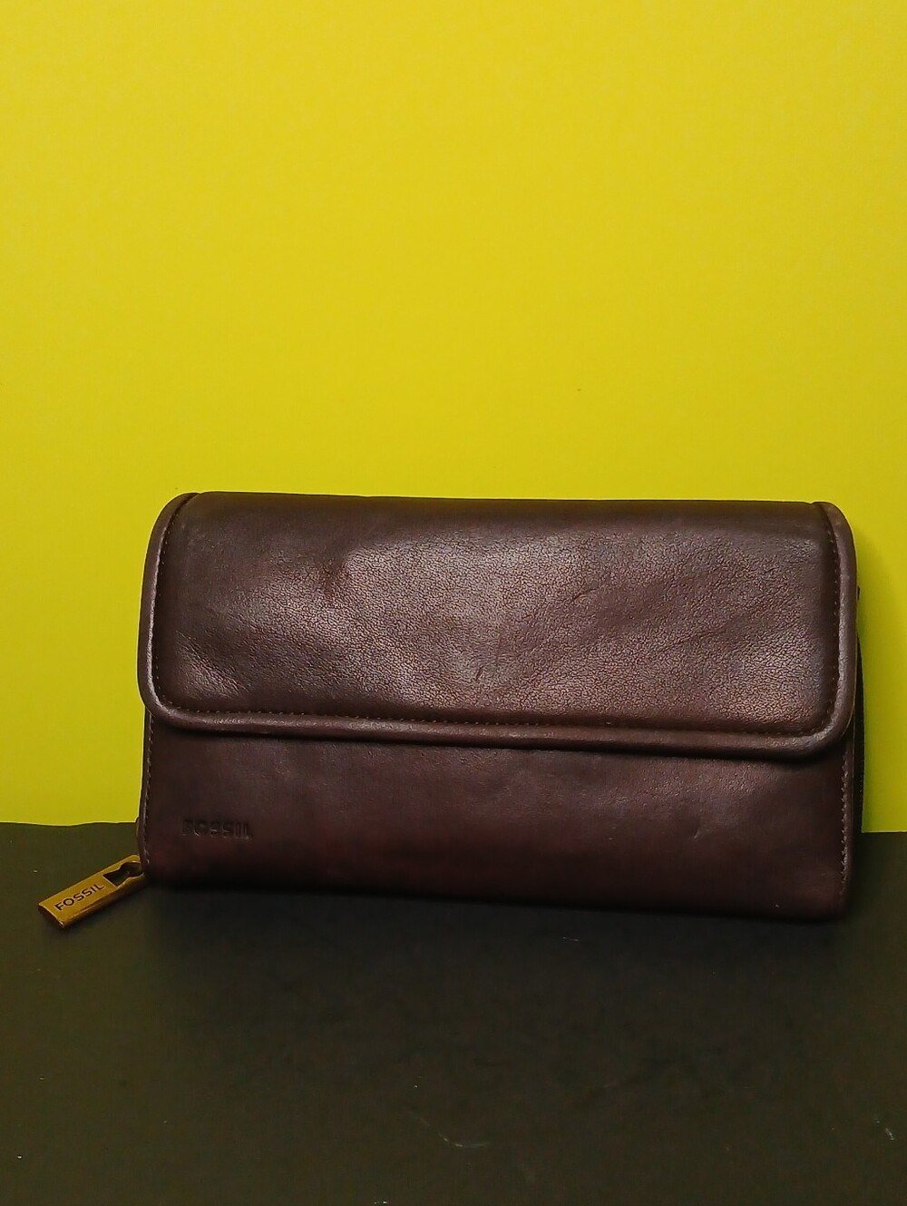 Fossil Dark Brown Leather Flap Wallet Clutch